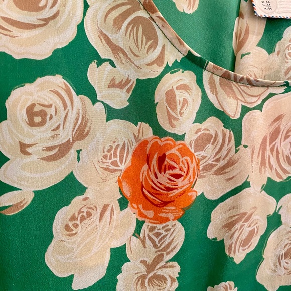 100% Silk Anthropologie Blouse - Picture 4 of 6